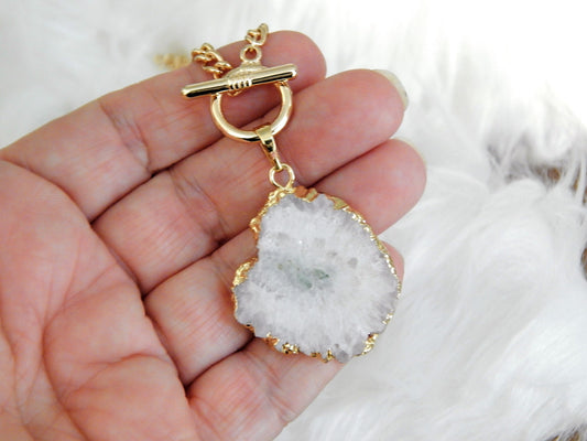 White Solar Quartz Toggle
